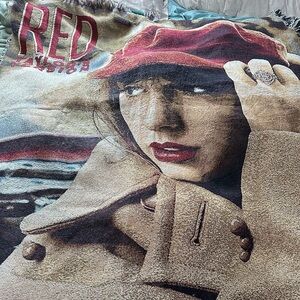 RED TV Woven Throw Blanket